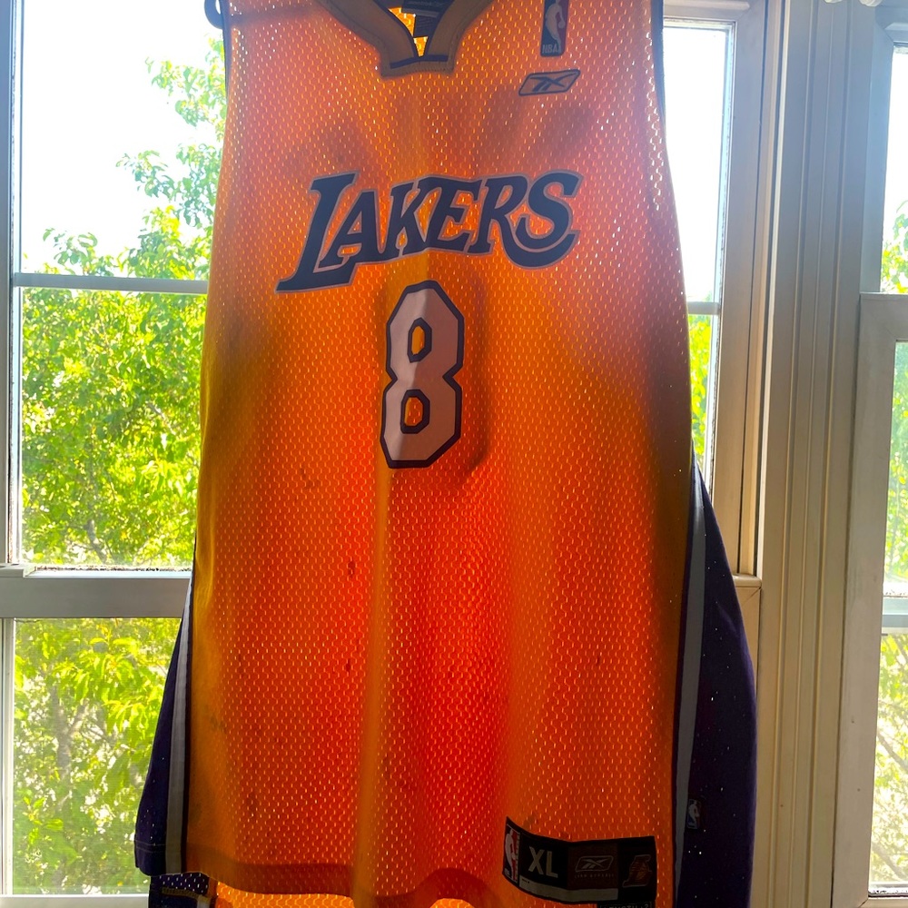 Kobe Bryant jersey